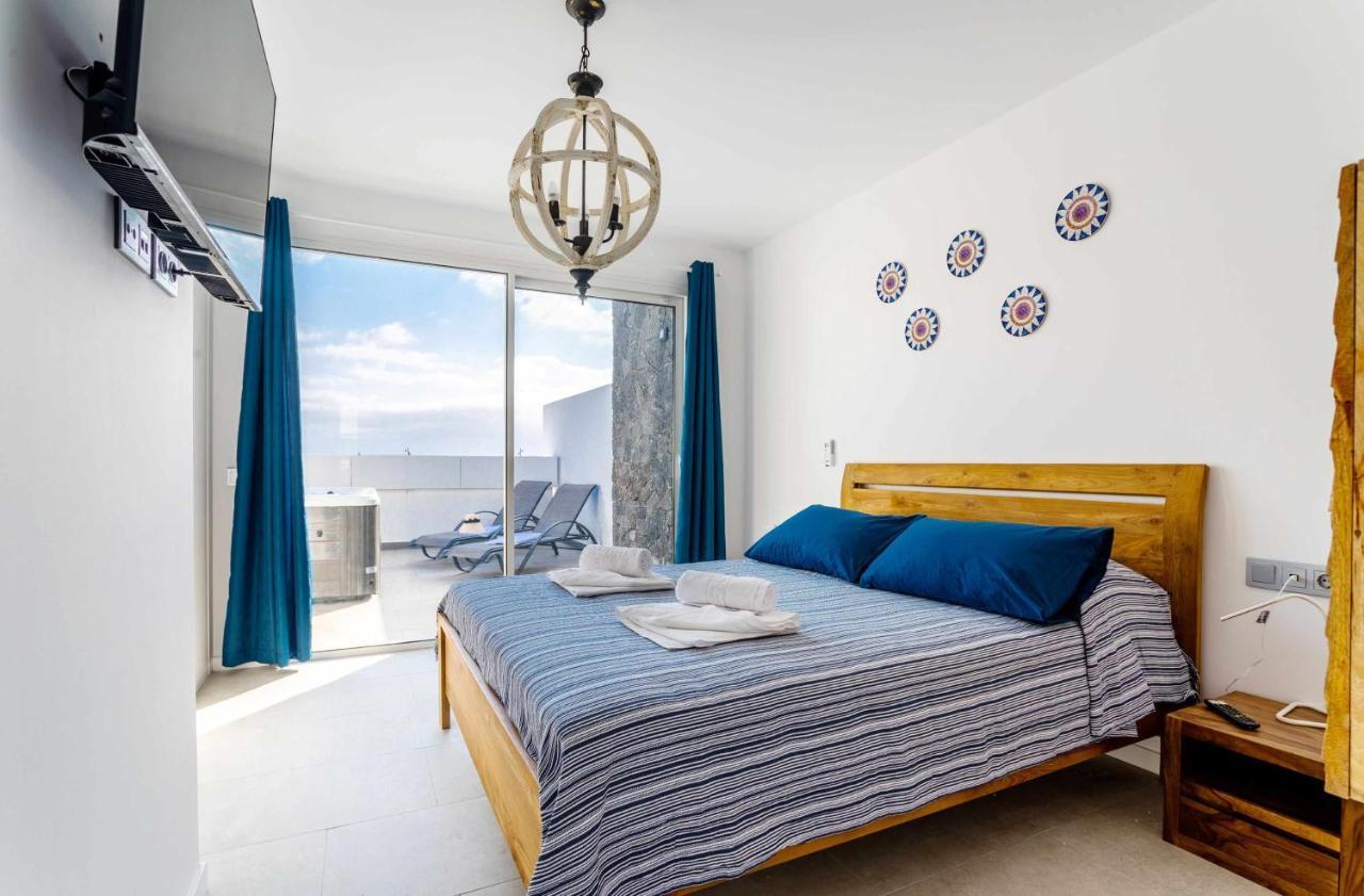 Monterey House Playa Blanca Villa Exterior foto